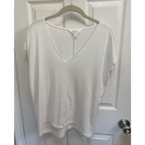 White V-neck thin sweater size M